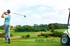 ゴルフスイングの肘の返し方とは?安定感を生む基本と練習法